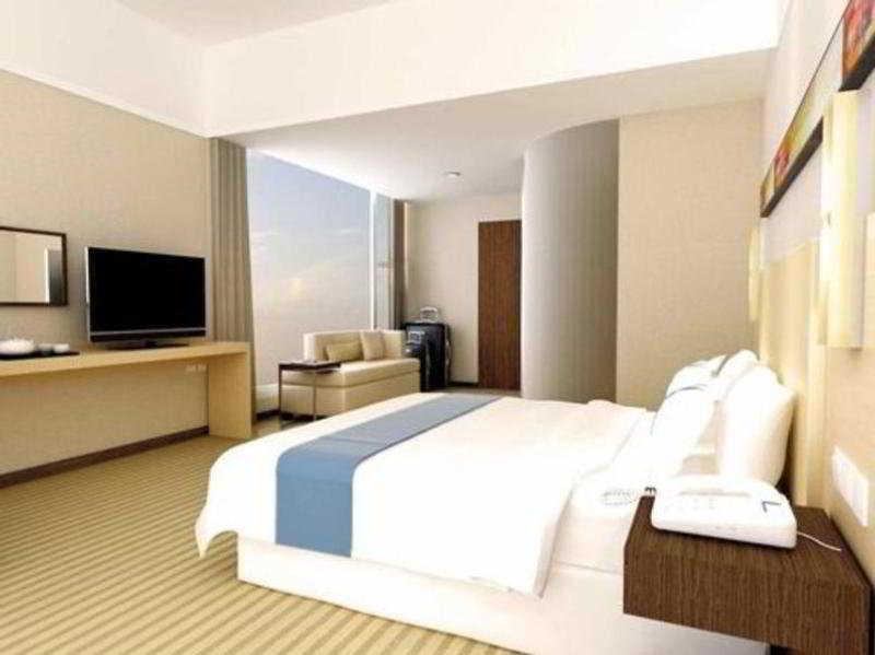 Holiday Inn Express Tianjin Heping By Ihg Quarto foto